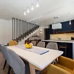 Doka Villa *