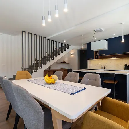 Doka Villa *